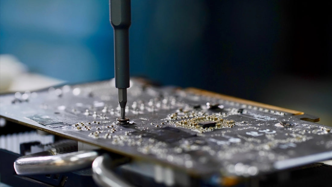 Installing a New Graphics Card Fan Guide - GPUCONNECT.COM