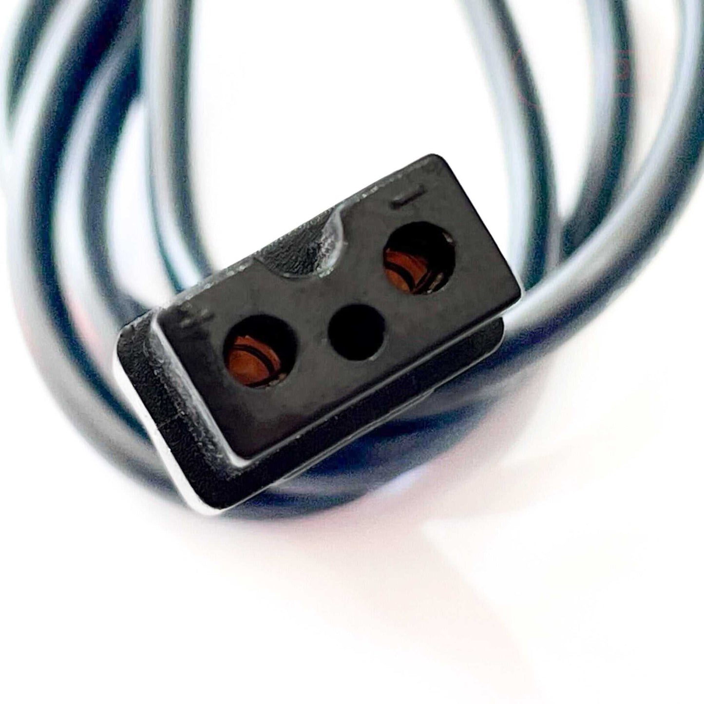 Pool vacuum charging USB cable replacement for Bestway and Lay-Z-Spa, 2 prong connector, 120cm length.