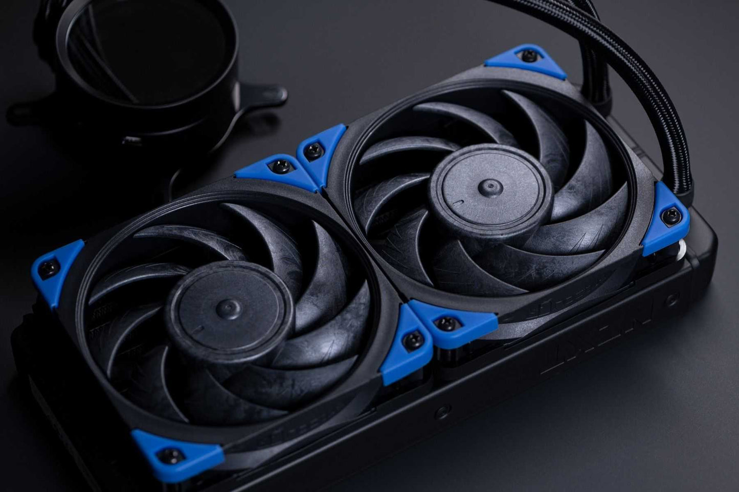 Noctua NF-A12x25 PWM chromax.black.swap 12V 2000RPM 120mm Fan - GPUCONNECT.COM