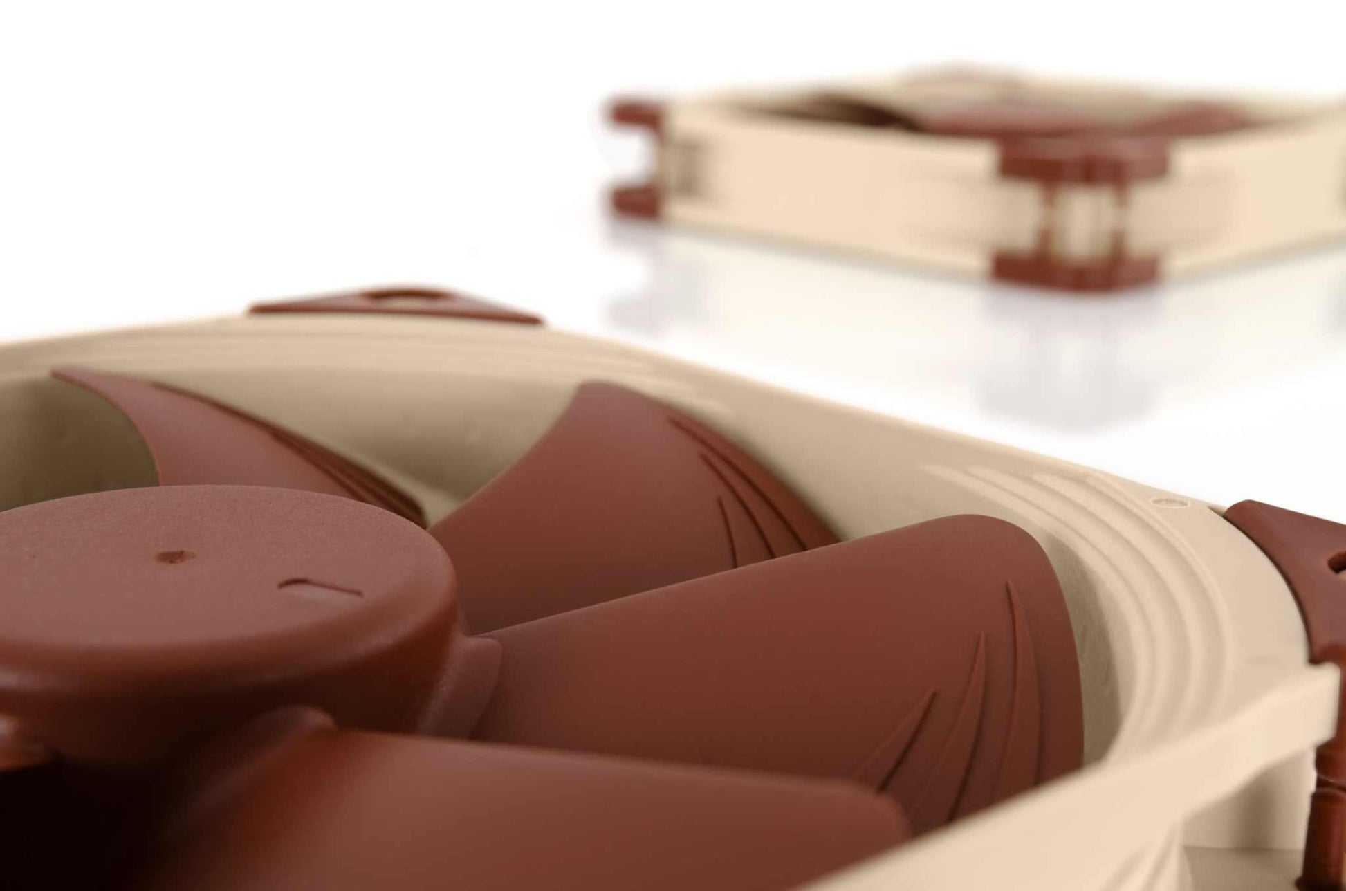 Noctua NF-A14 PWM 12V 1500RPM 140mm Premium Quality Fan - GPUCONNECT.COM