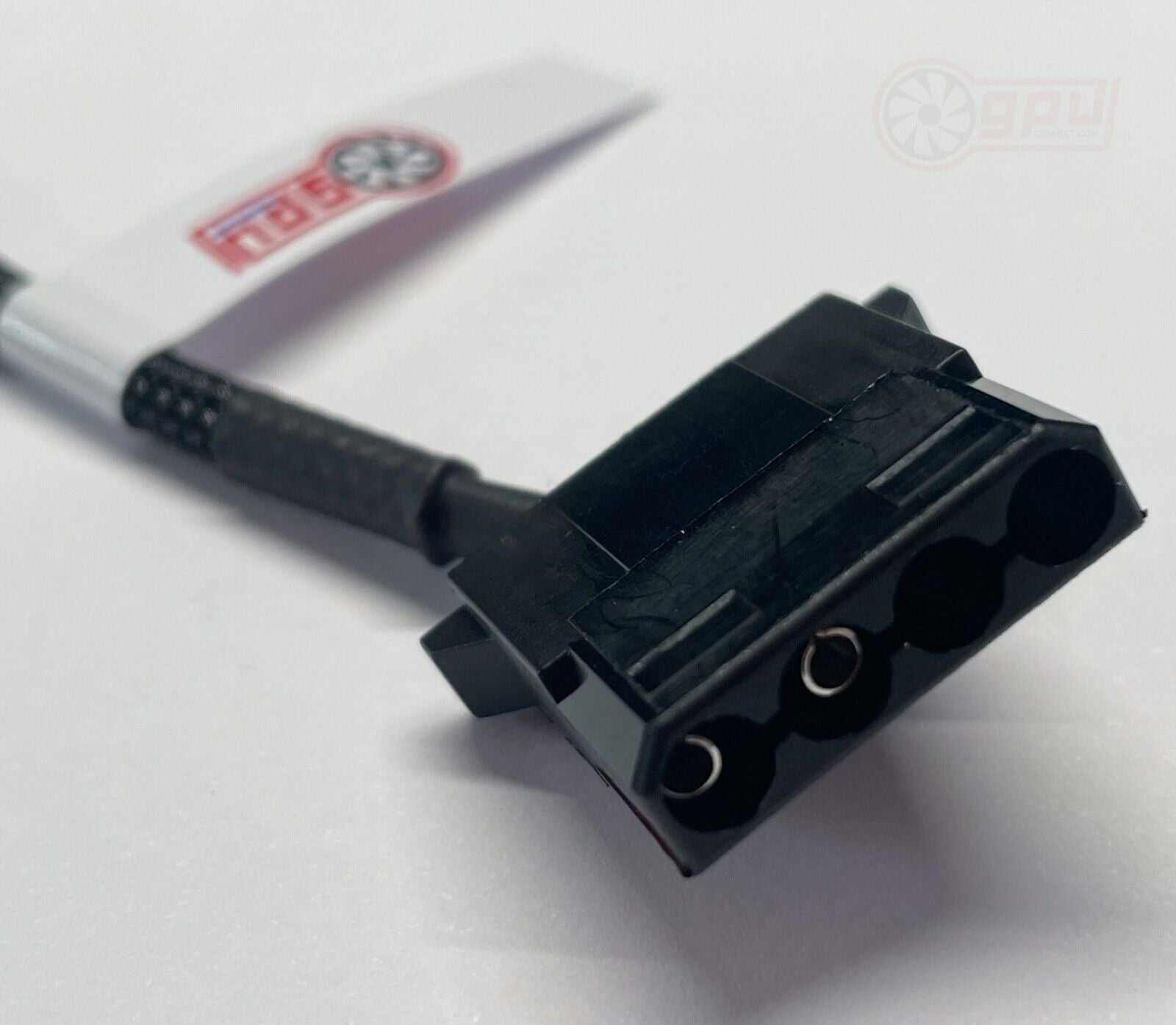 PC Fan Power Adapter Cable - Converts 3-Pin Fan Header To 4-Pin Molex (10cm, Black)